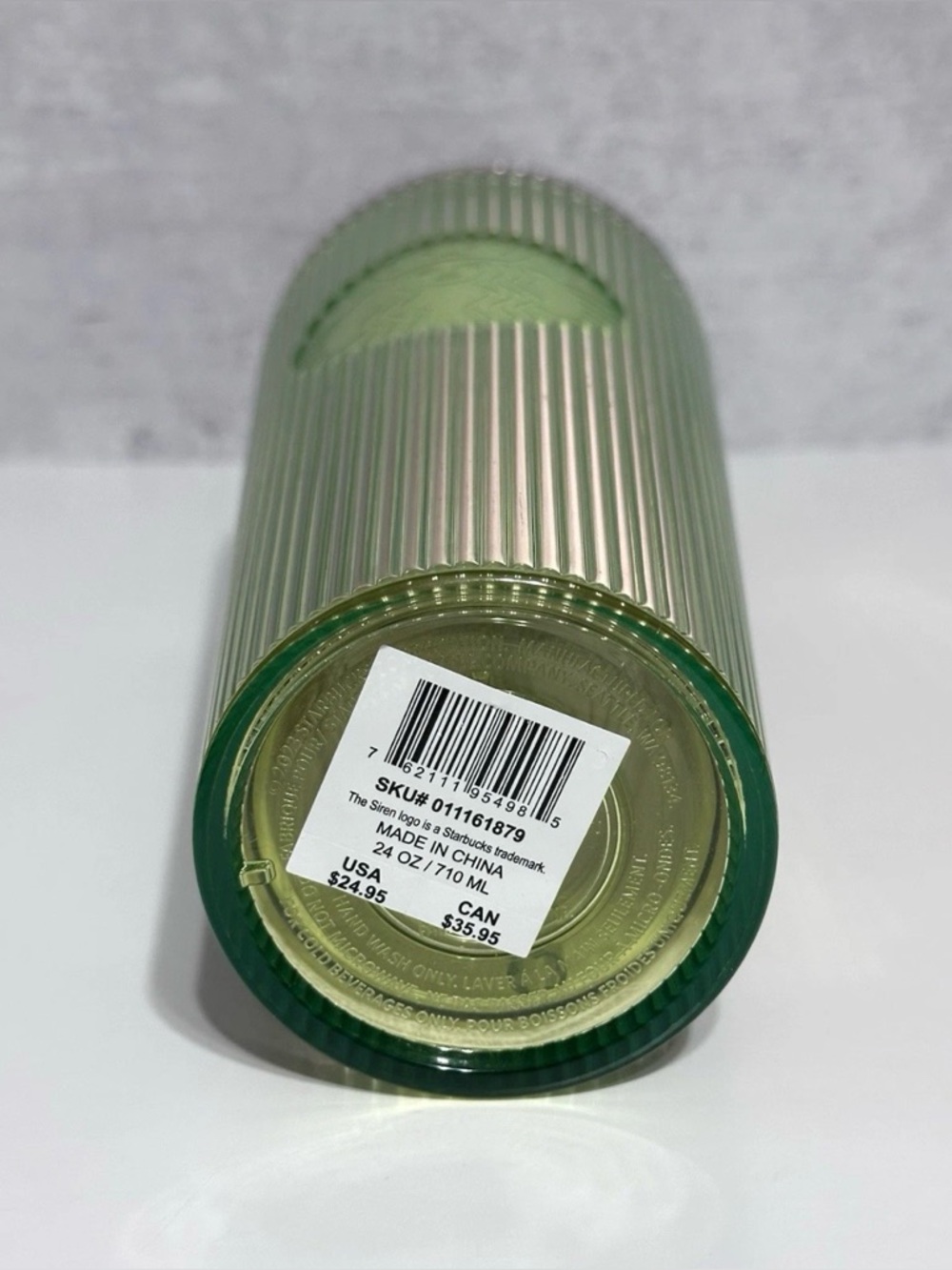 Starbucks 2025 Green Apple Cold Cup Pleated Venti 24 oz Tumbler NWT - Picture 5 of 6